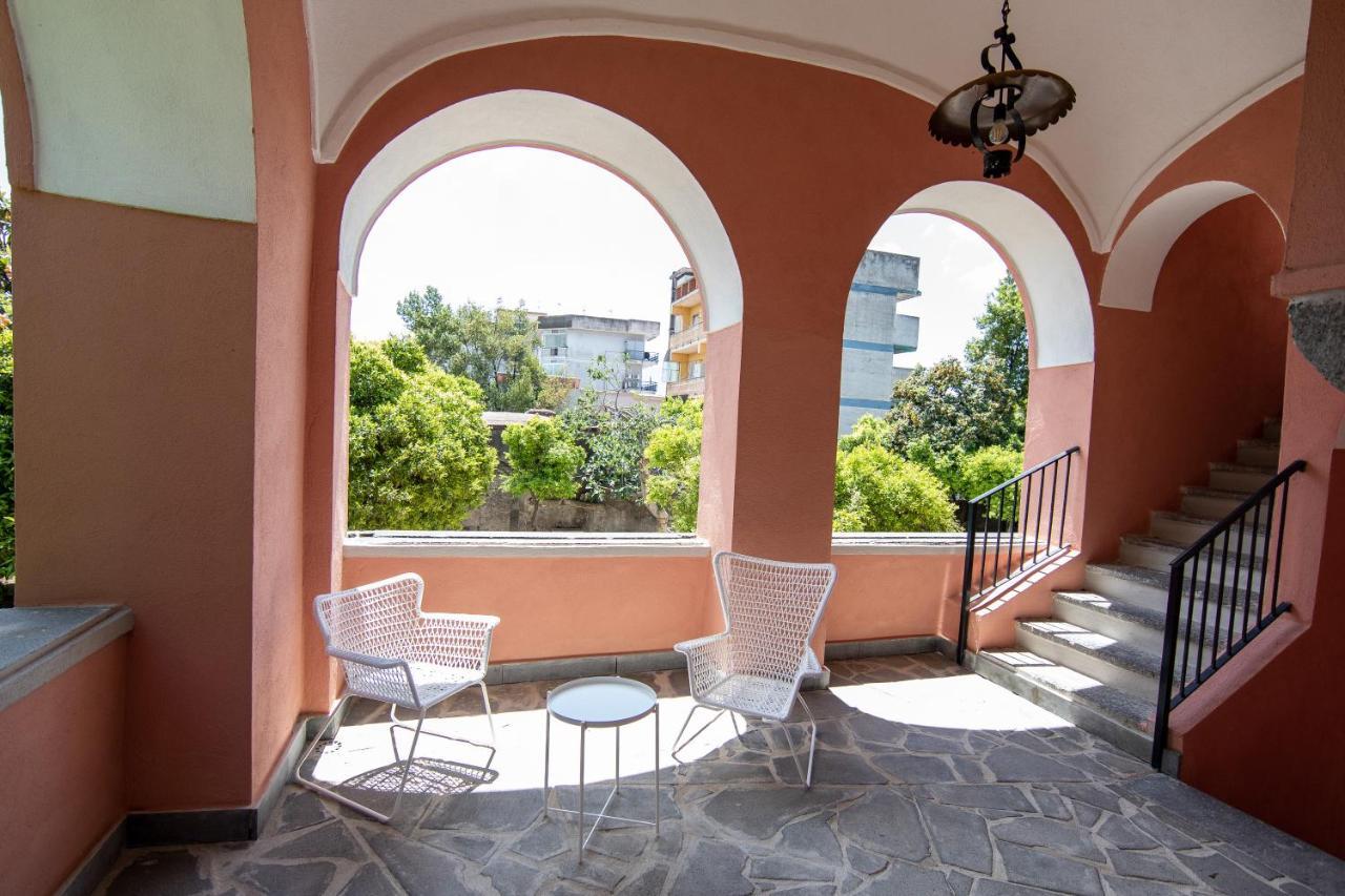 Palazzo D'Aquino Hotel Boscoreale Bagian luar foto